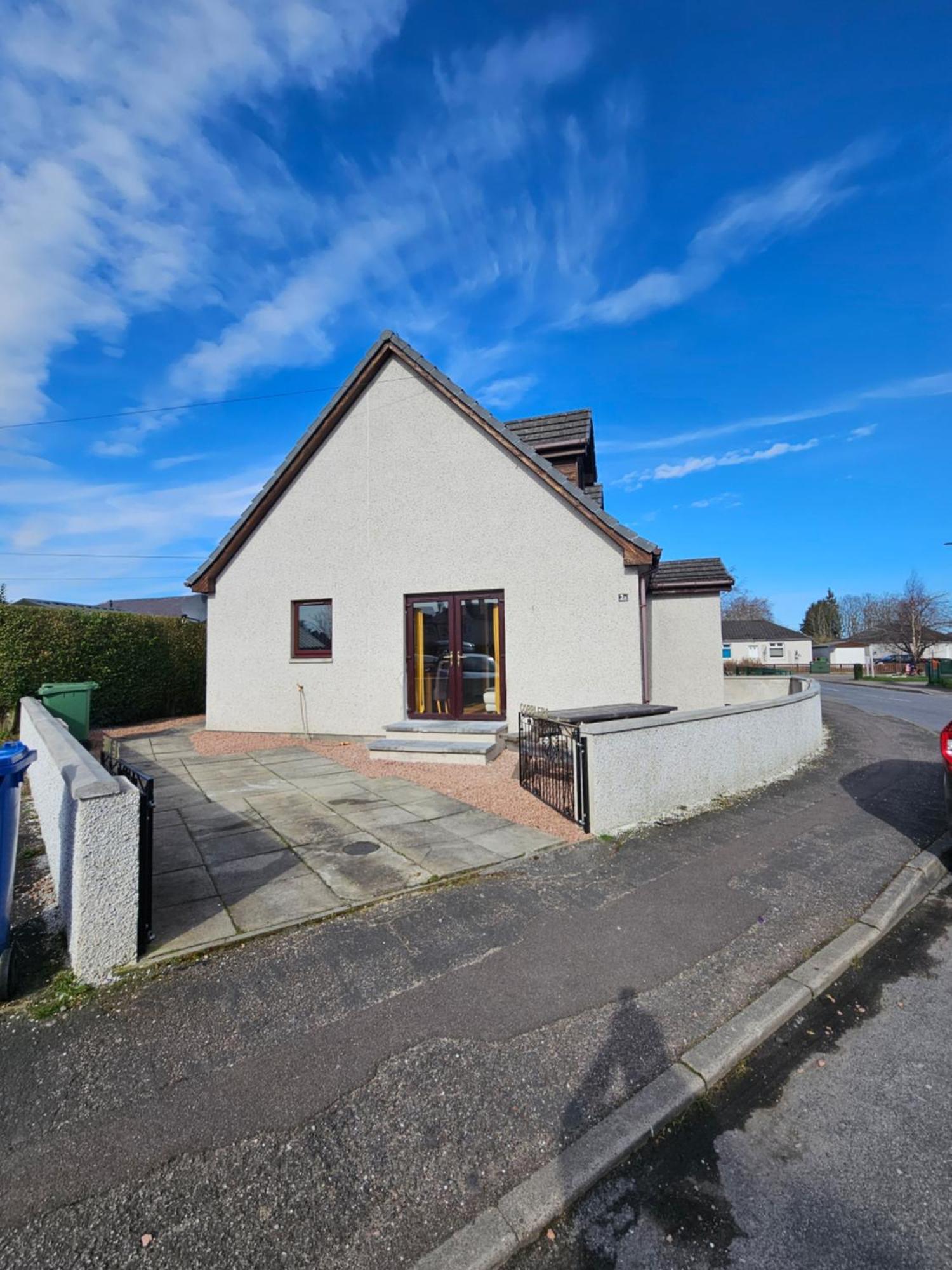 The Cobblers Villa Inverness Exterior photo